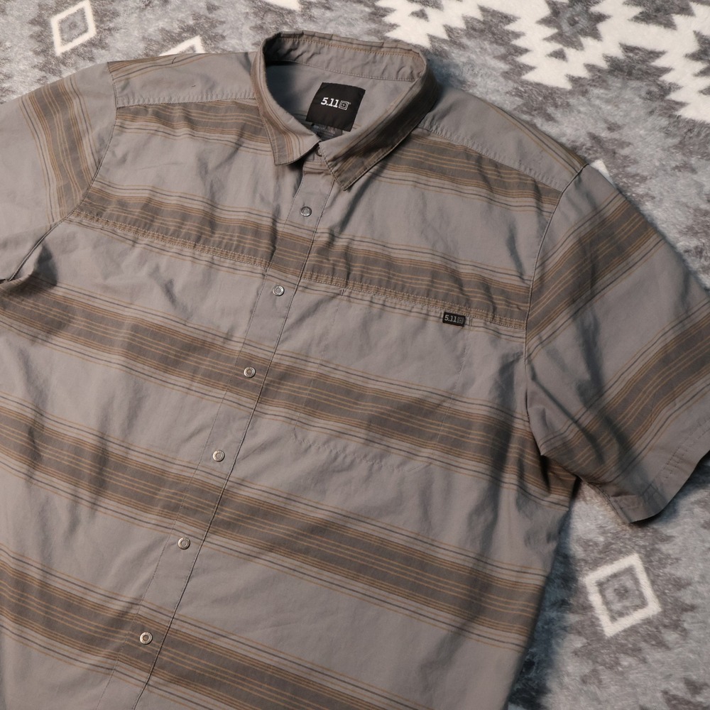 5.11 Tactical Mens XL Gray Striped Snap Front Short Sleeve Shirt